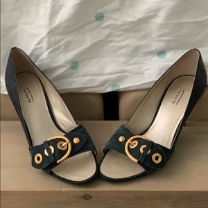 Talbots navy pumps size 7